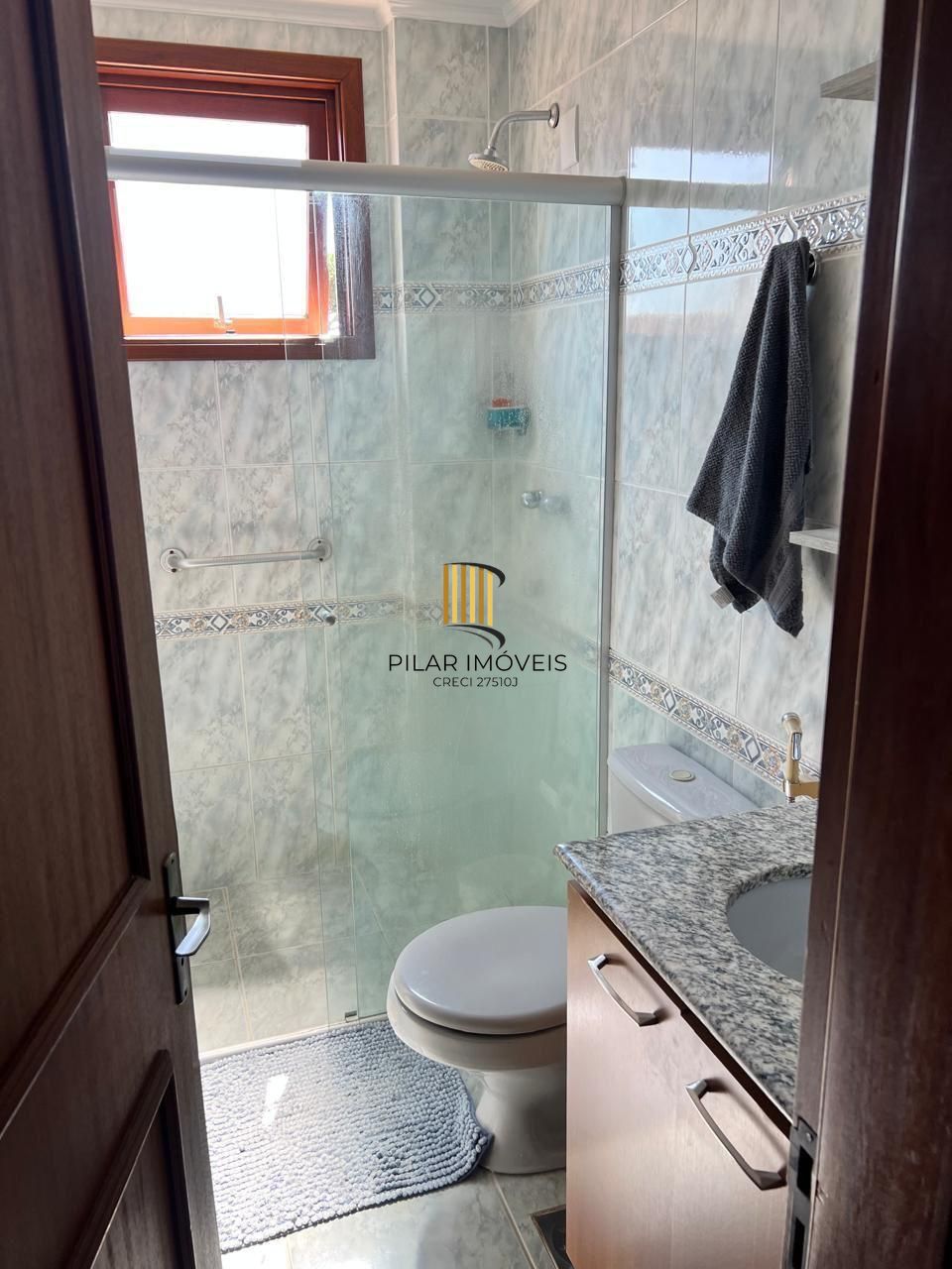 Apartamento à venda no bairro Jardim botânico com 2 dormitórios e Vaga coberta.