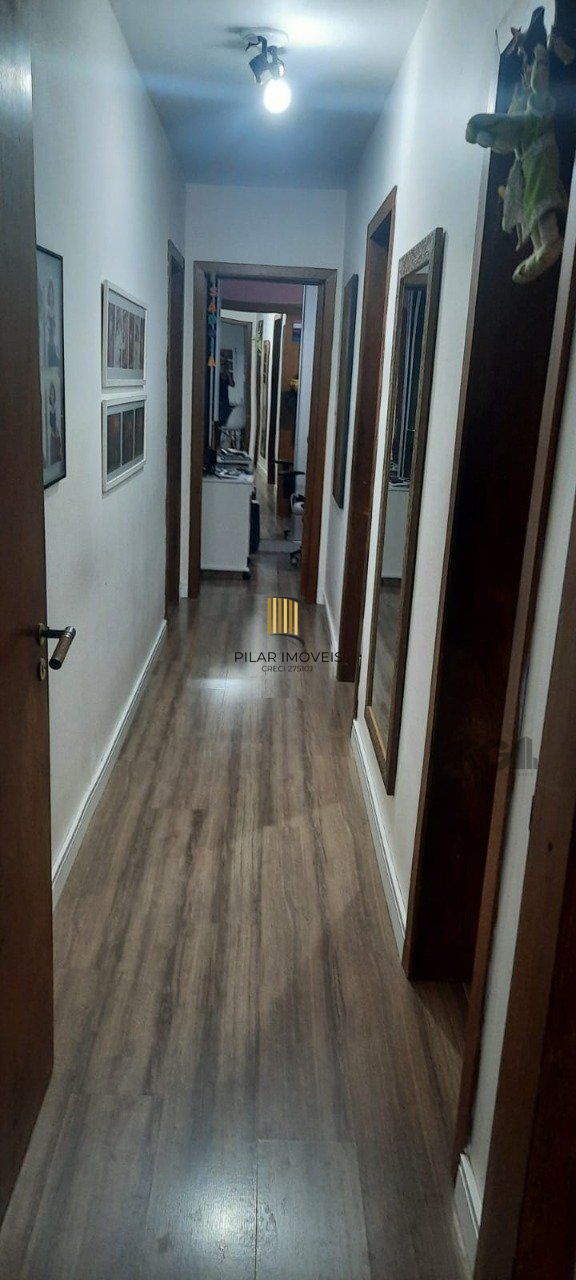 Apartamento de 3 dormitórios com vaga rotativa no bairro Cristal