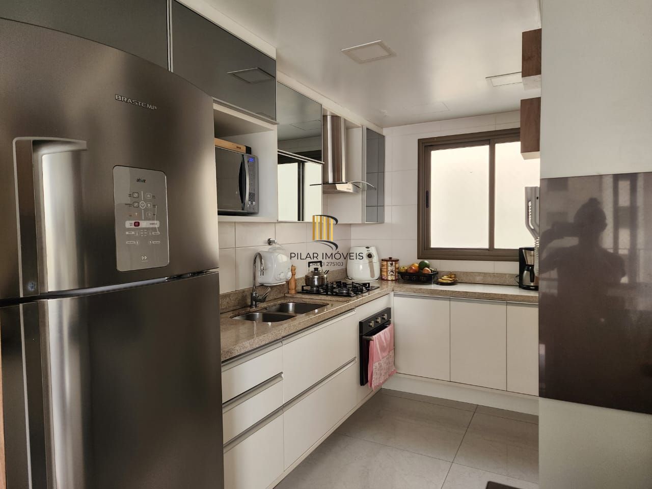 Apartamento com 03 quartos (01 suíte) e 02 Vagas no Bairro Cavalhada