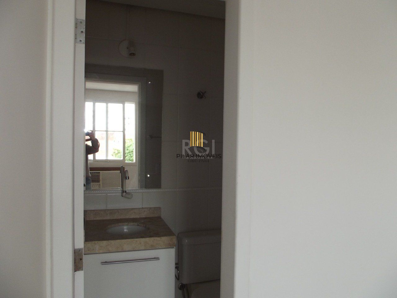 Apartamento para Venda - 46.68m², 2 dormitórios, 1 vaga - Cavalhada