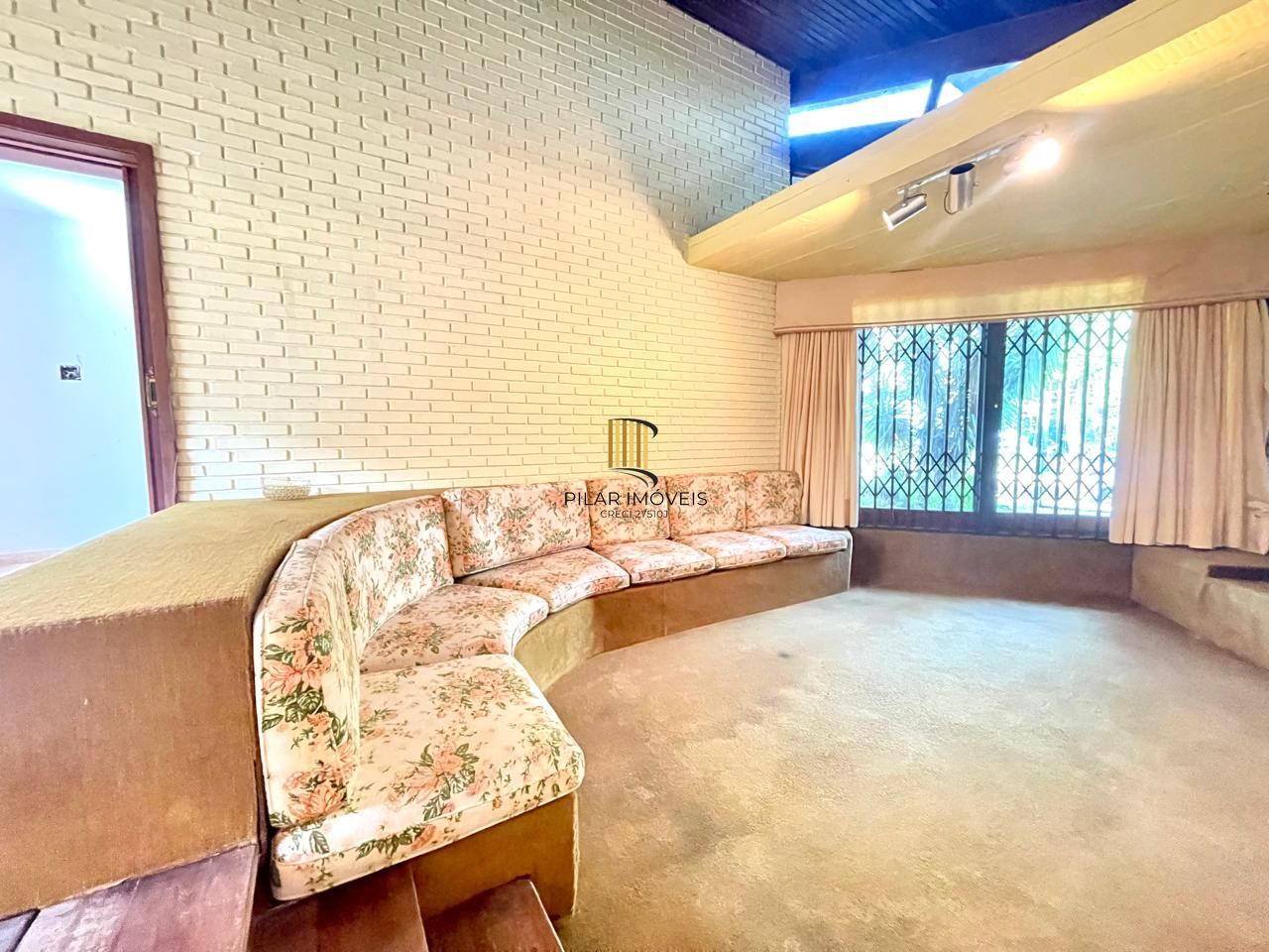 Casa Residencial de 3 Quartos e 1 Suíte no Jardim Isabel Poa/RS