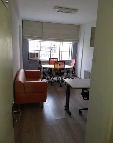 Conjunto/Sala para Venda - 17.5m², 0 dormitórios, Centro Histórico, Porto Alegre