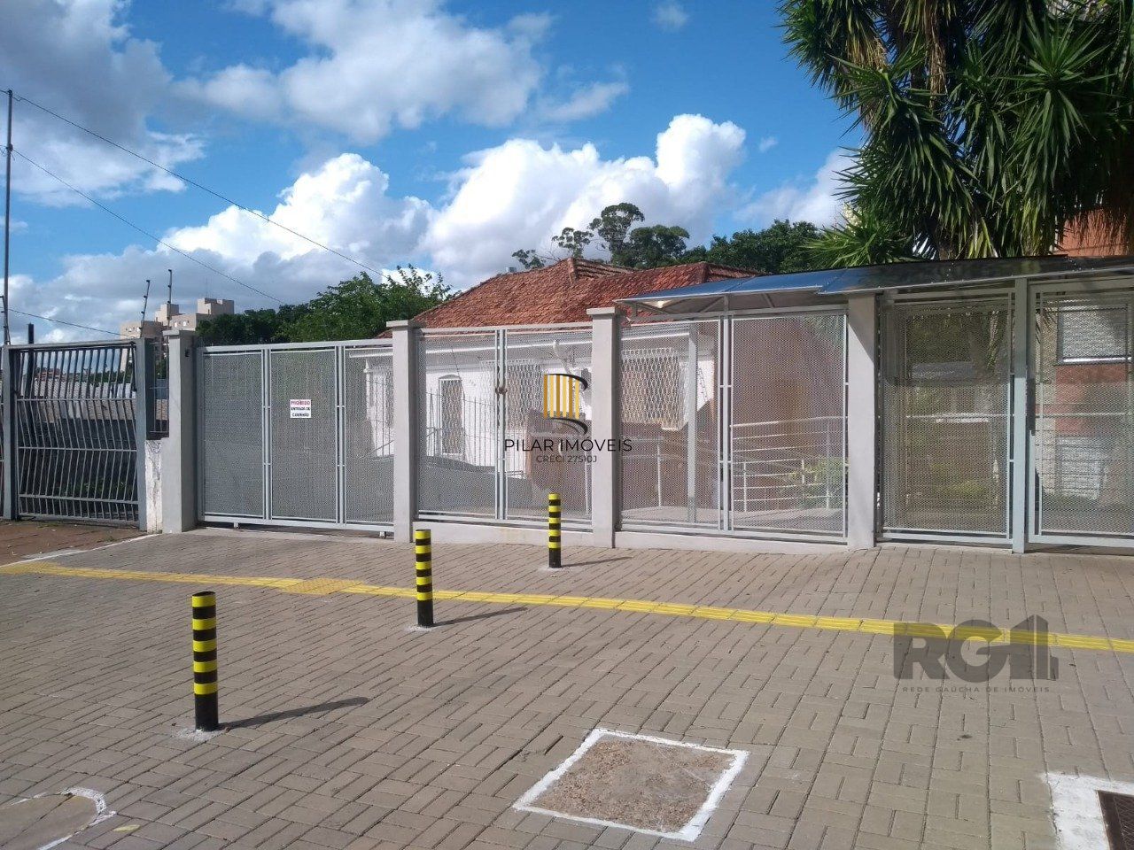 Apartamento 2 dormitórios no bairro Glória