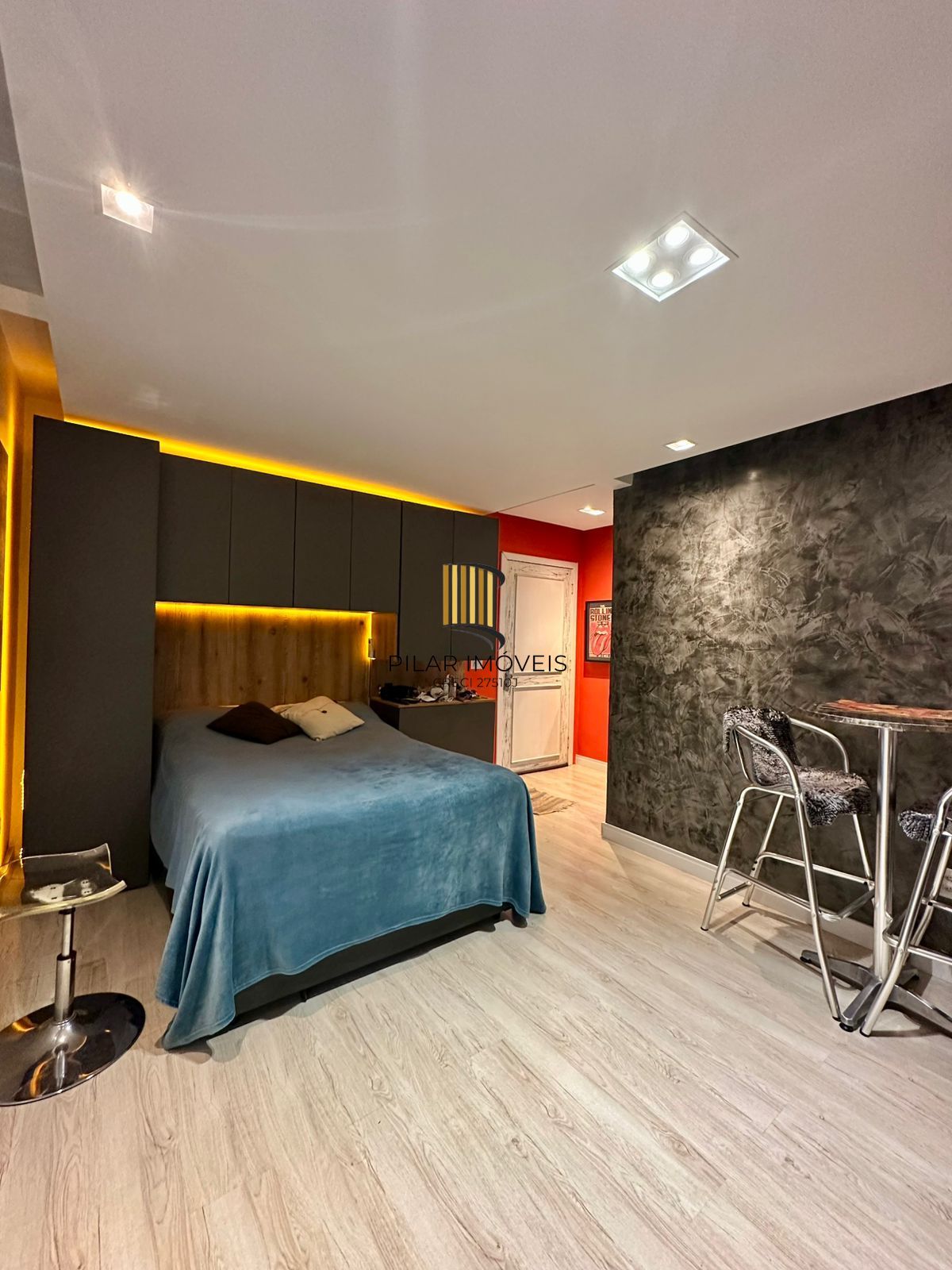 Loft/JK reformado, no Bairro Petrópolis em Porto Alegre