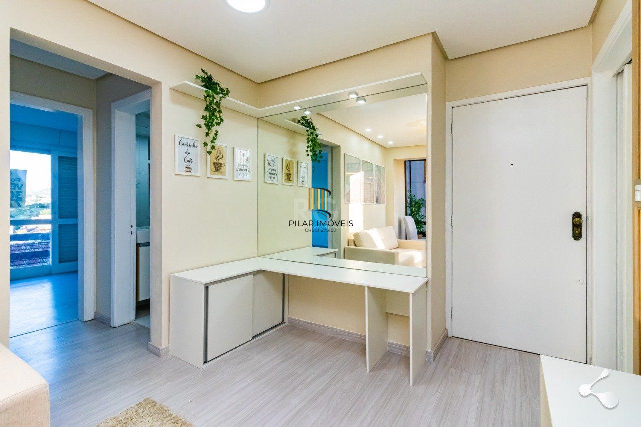 Apartamento para Venda - 62.17m², 2 dormitórios, 1 vaga - Petrópolis