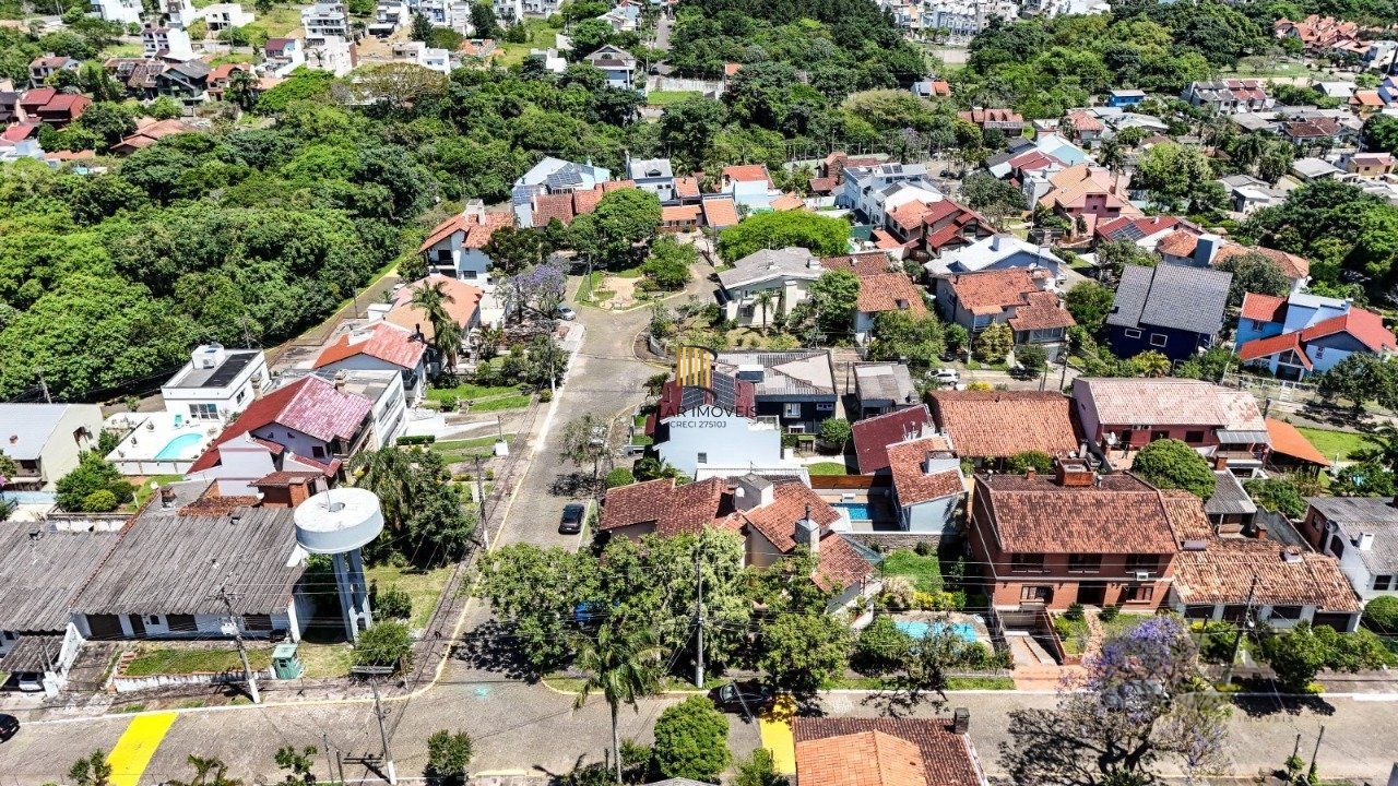 CASA 3 QUARTOS - ESPÍRITO SANTO - PORTO ALEGRE - RS