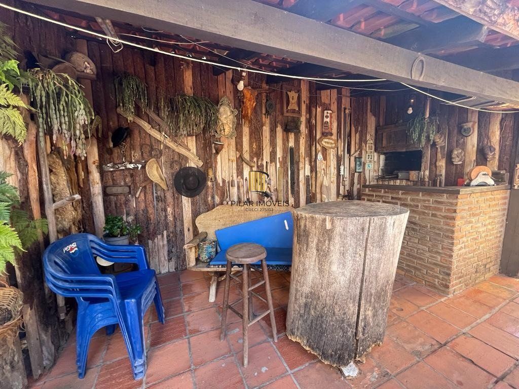 Casa para Venda - 400m², 5 dormitórios, sendo 3 suites, 4 vagas - Ipanema PORTO ALEGRE /RS