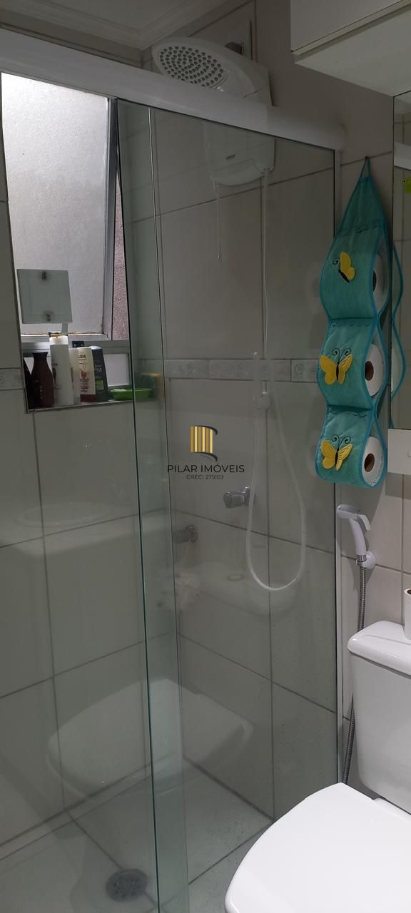 Apartamento de 2 dormitórios com vaga no bairro Vila Nova