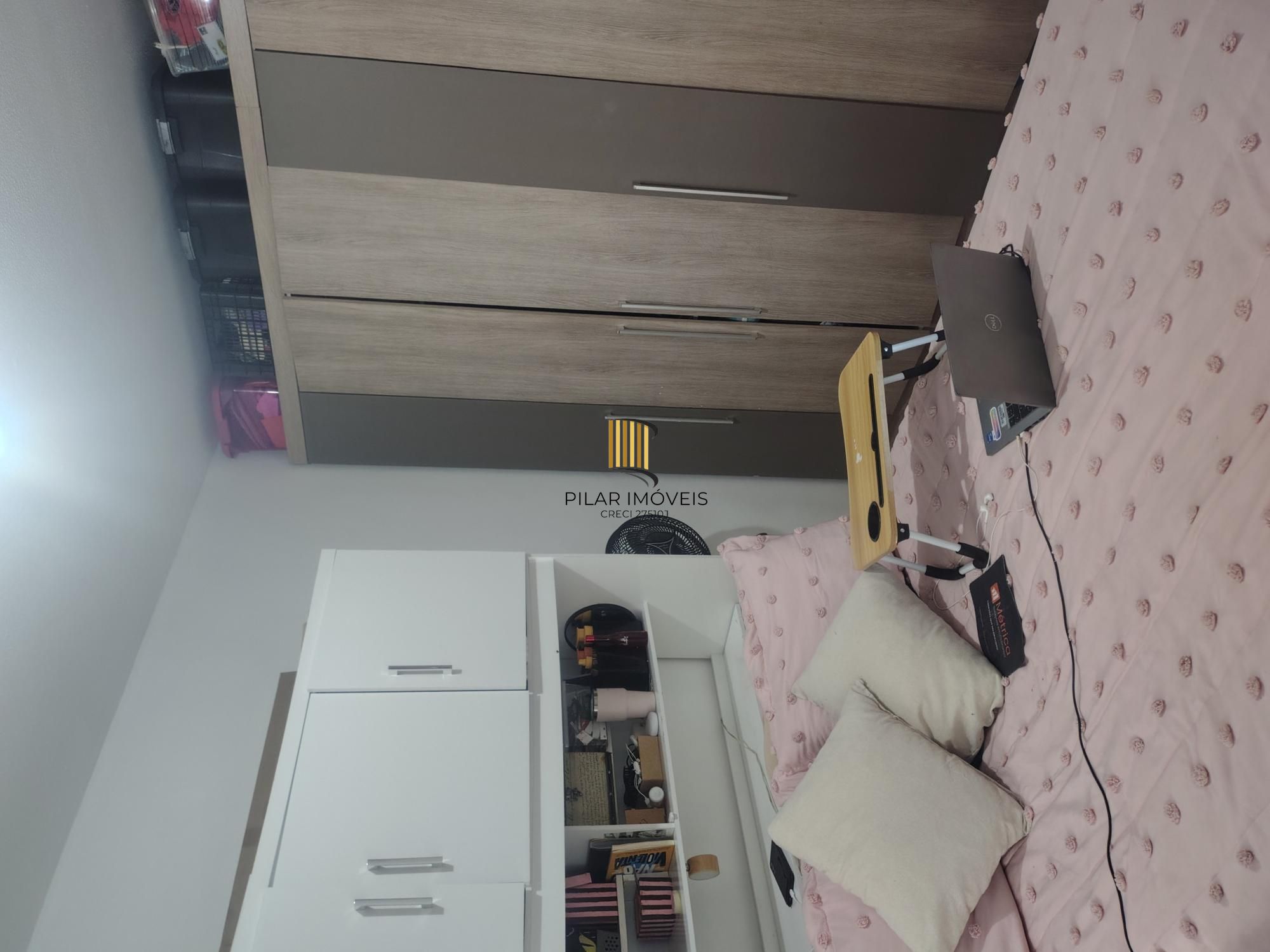 Apartamento dois dormitórios com vaga rotativa Santo Antônio - Porto Alegre