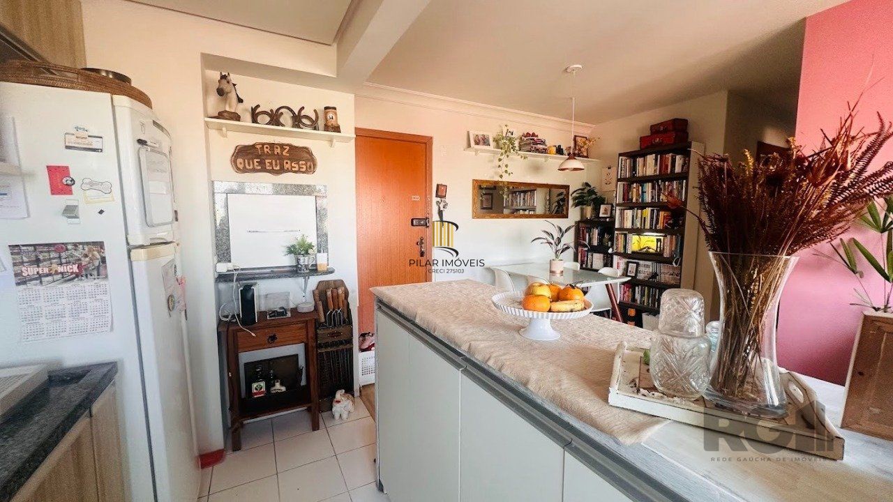 Apartamento 2 dormitórios no bairro Azenha