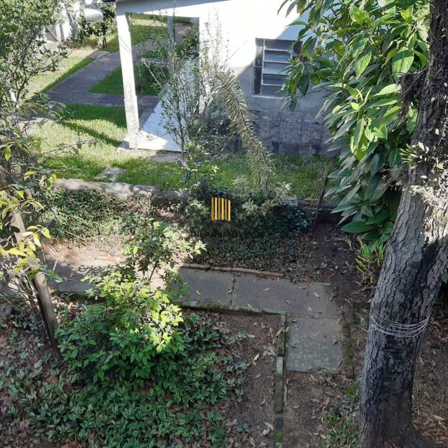 Casa 1 dormitório  e 1 vaga no jardim Sabará