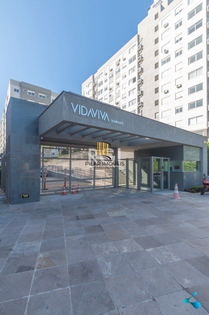 Apartamento para Venda - 60m², 2 dormitórios, sendo 1 suites, 1 vaga - Glória
