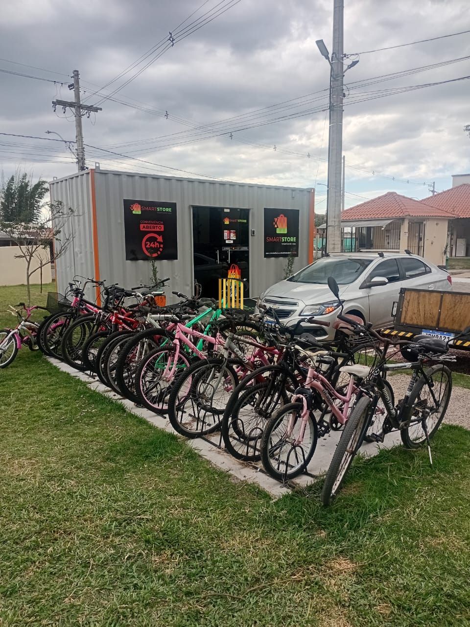 Apartamento com 02 quartos e 01 vaga no Bairro Chapéu do Sol