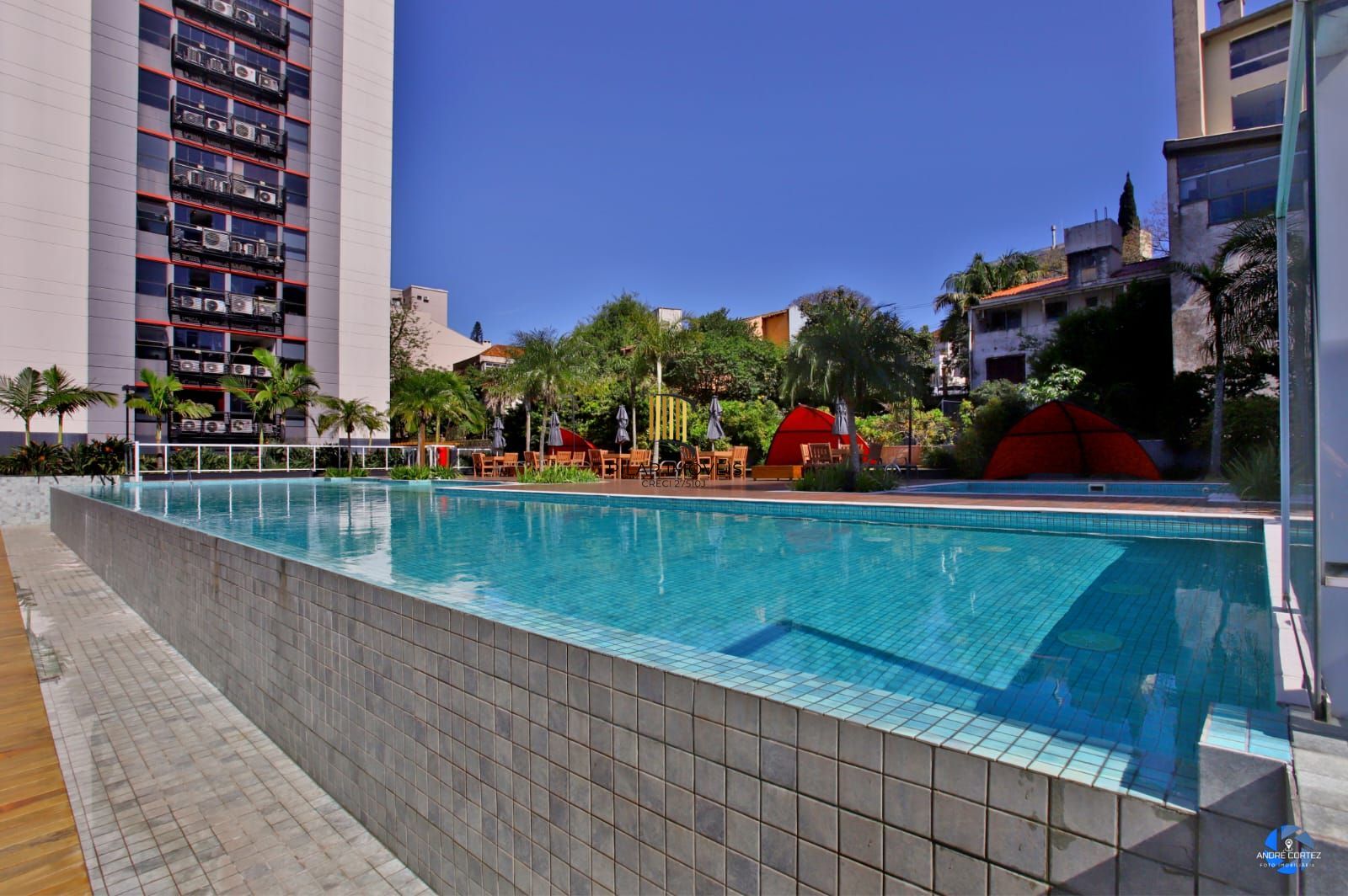 Apartamento de 02 quartos, , 01 vaga, 01 suítes, Área de serviço em Porto Alegre/RS