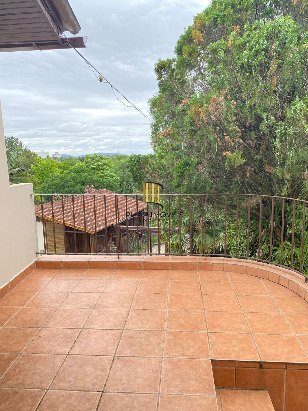 Casa Residencial à Venda em Porto Alegre