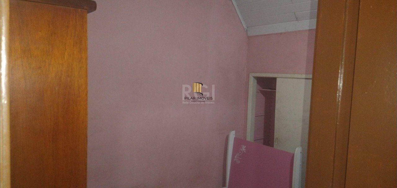 Casa de 4 dormitórios na Av. Teresópolis bairro Teresópolis