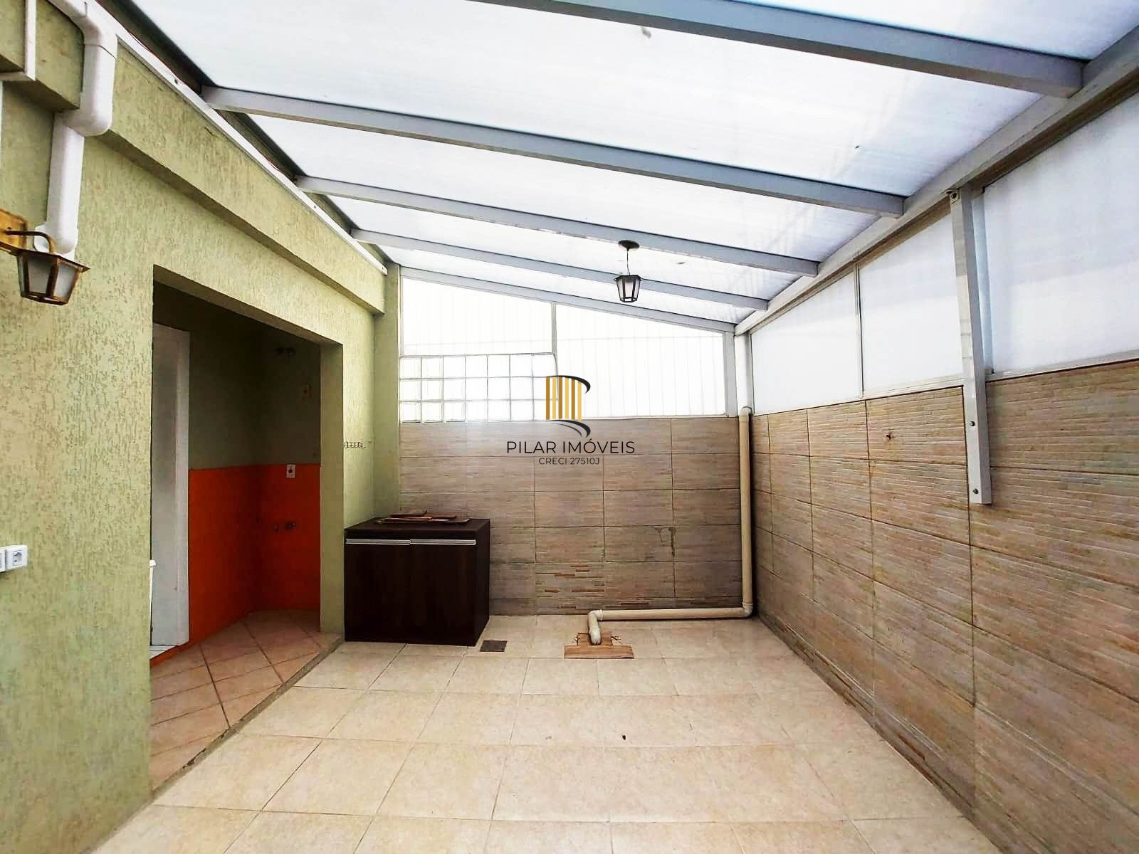 Casa em condomínio, 2 quartos, 1 vaga, bairro, 104m² Camaquã Porto Alegre