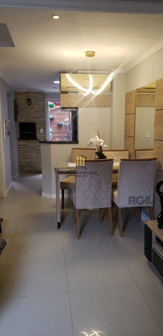 Sobrado para Venda 2 dormitórios, 1 vaga - Vila Nova, Porto Alegre