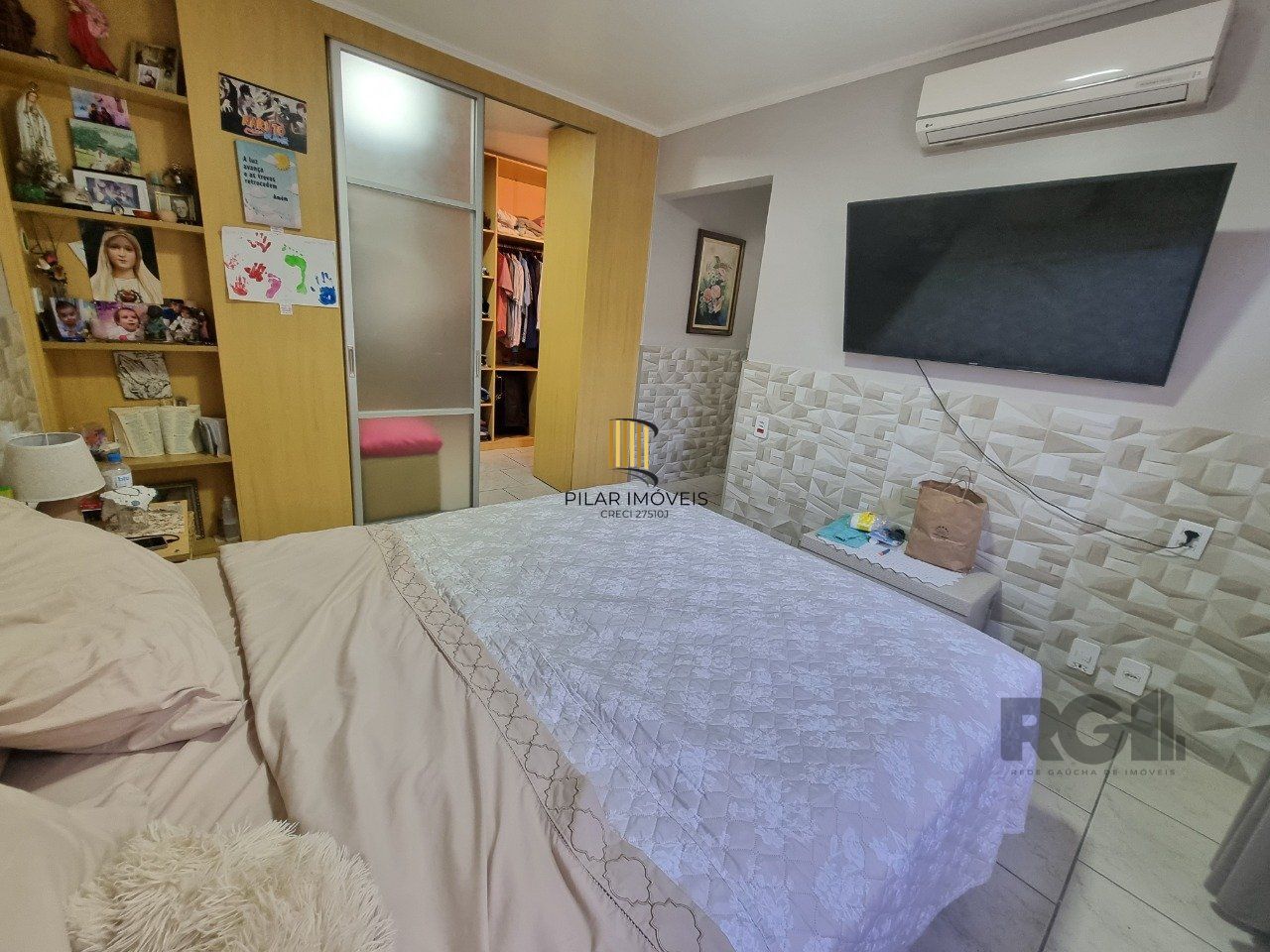 Casa 4 dormitórios, 4 vagas, espaço gourmet, piscina, jardim do salso Porto Alegre RS