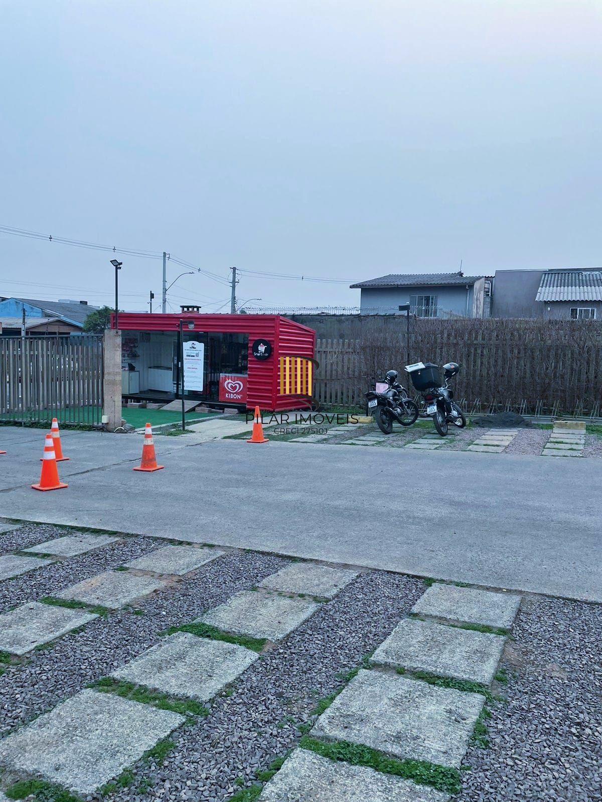 Apartamento com 02 quartos e 01 vaga no Bairro Sarandi