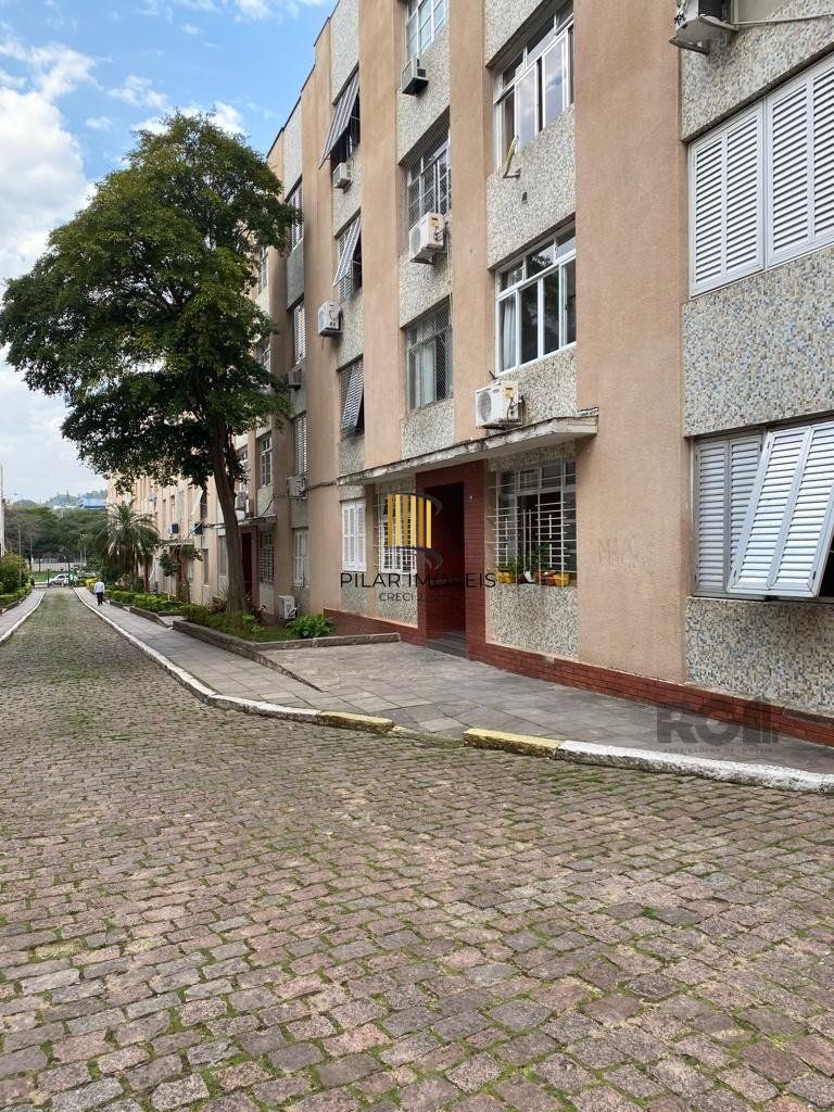 Apartamento com 2 quartos, 1 vaga de garagem, no bairro Medianeira, Porto Alegre/RS