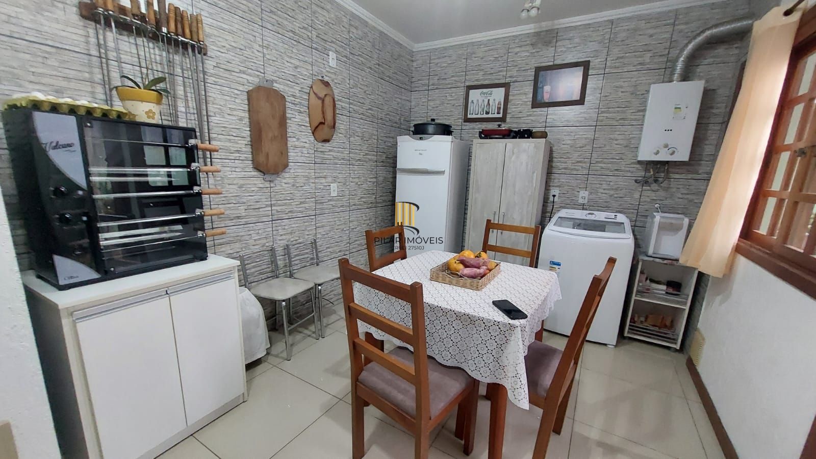 CASA NO LAGOS DE NOVA IPANEMA - 2 QUARTOS E ATELIER NO PISO SUPERIOR