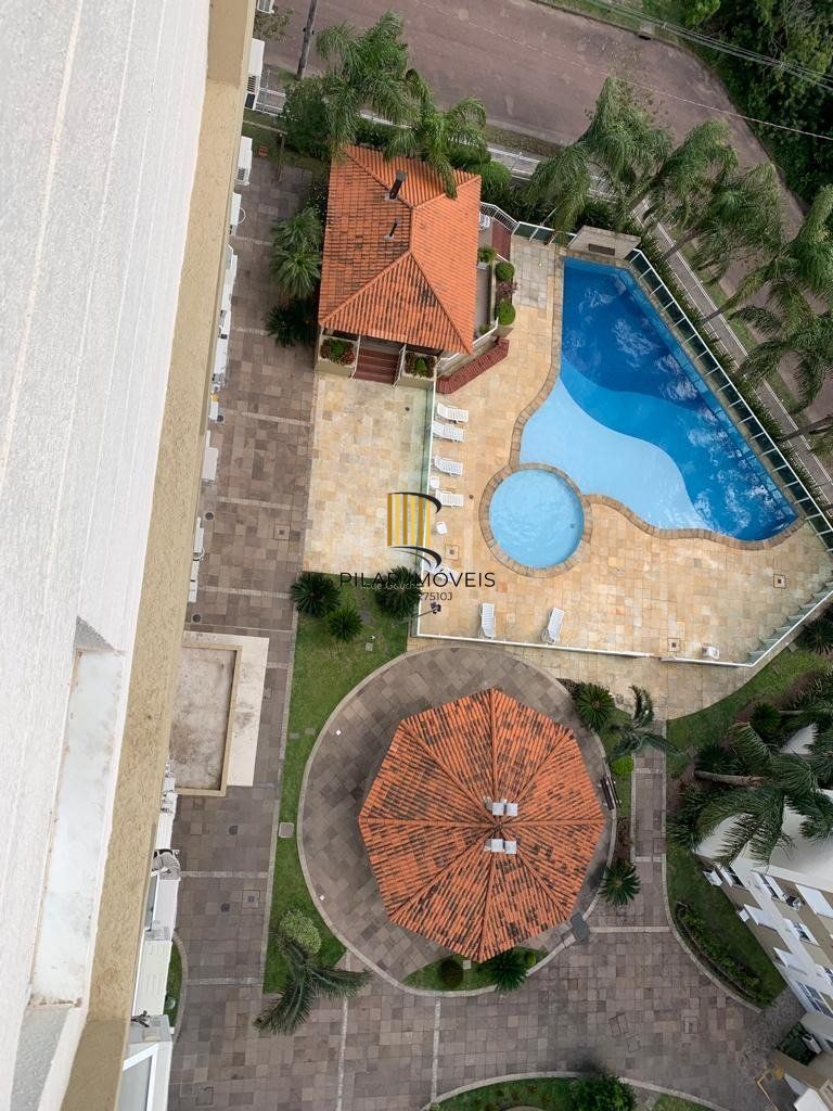 Lindo apartamento com vista e posição solar privilegiada.