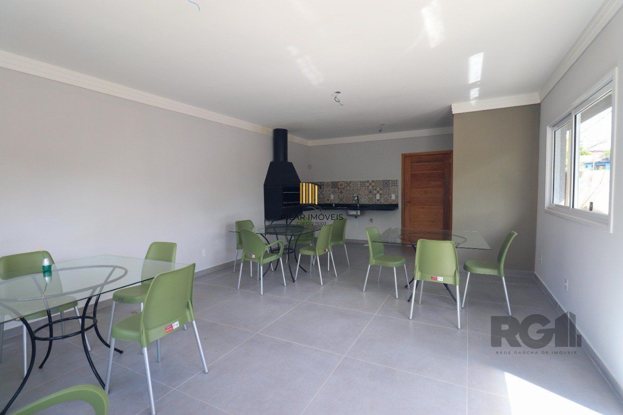 Casa de Condomínio 2 dormitórios no bairro Vila Nova