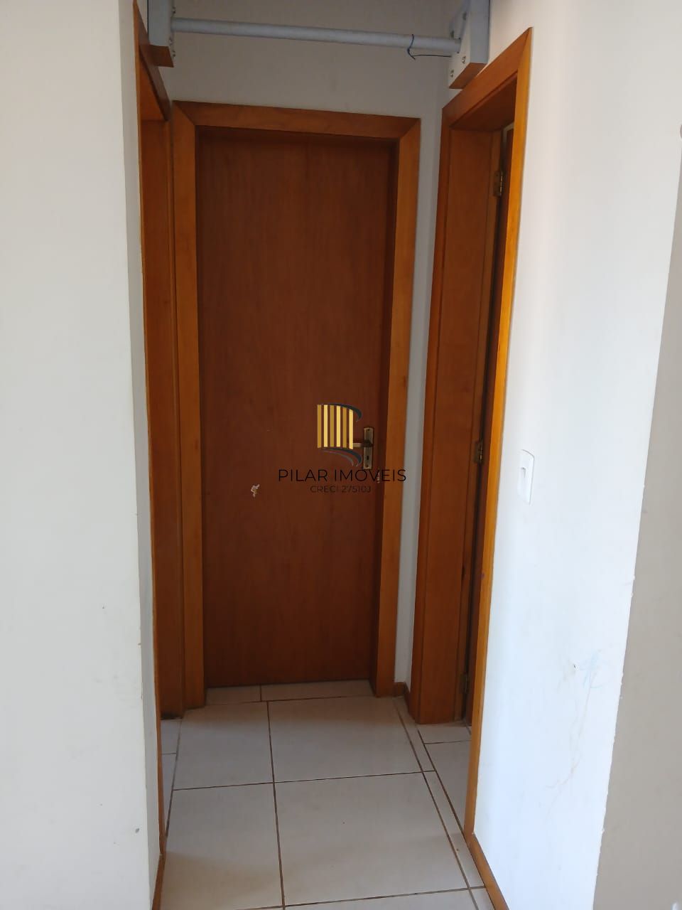 Casa com 02 quartos e 02 vagas no Bairro Costa Gama