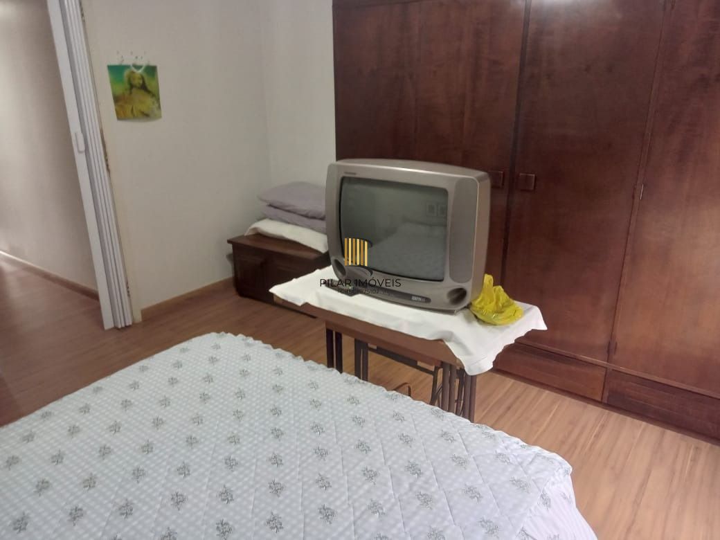 Apartamento de 3 dormitórios Bairro Teresópolis Porto Alegre RS !