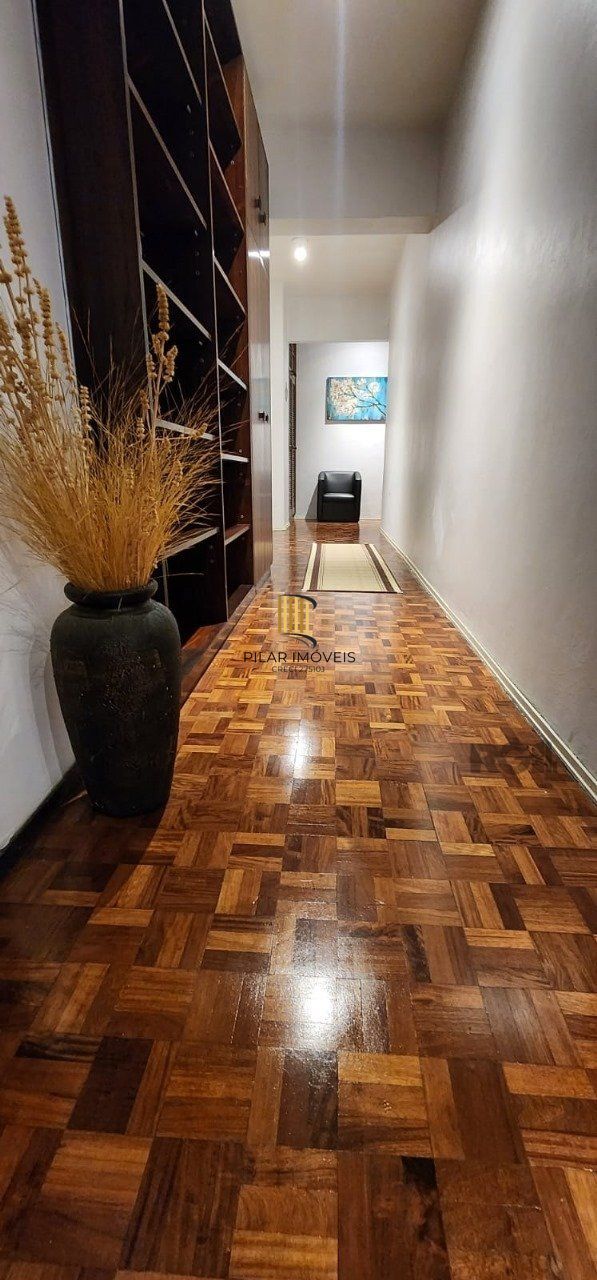 MEGA APARTAMENTO DE 169M² ,  COM SACADA, 3 DORMITÓRIOS, NO CENTRO DE PORTO ALEGRE -RS