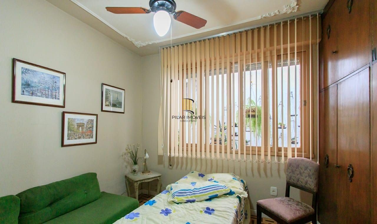 Casa para Venda - 222m², 3 dormitórios, sendo 3 suites, 2 vagas - Menino Deus