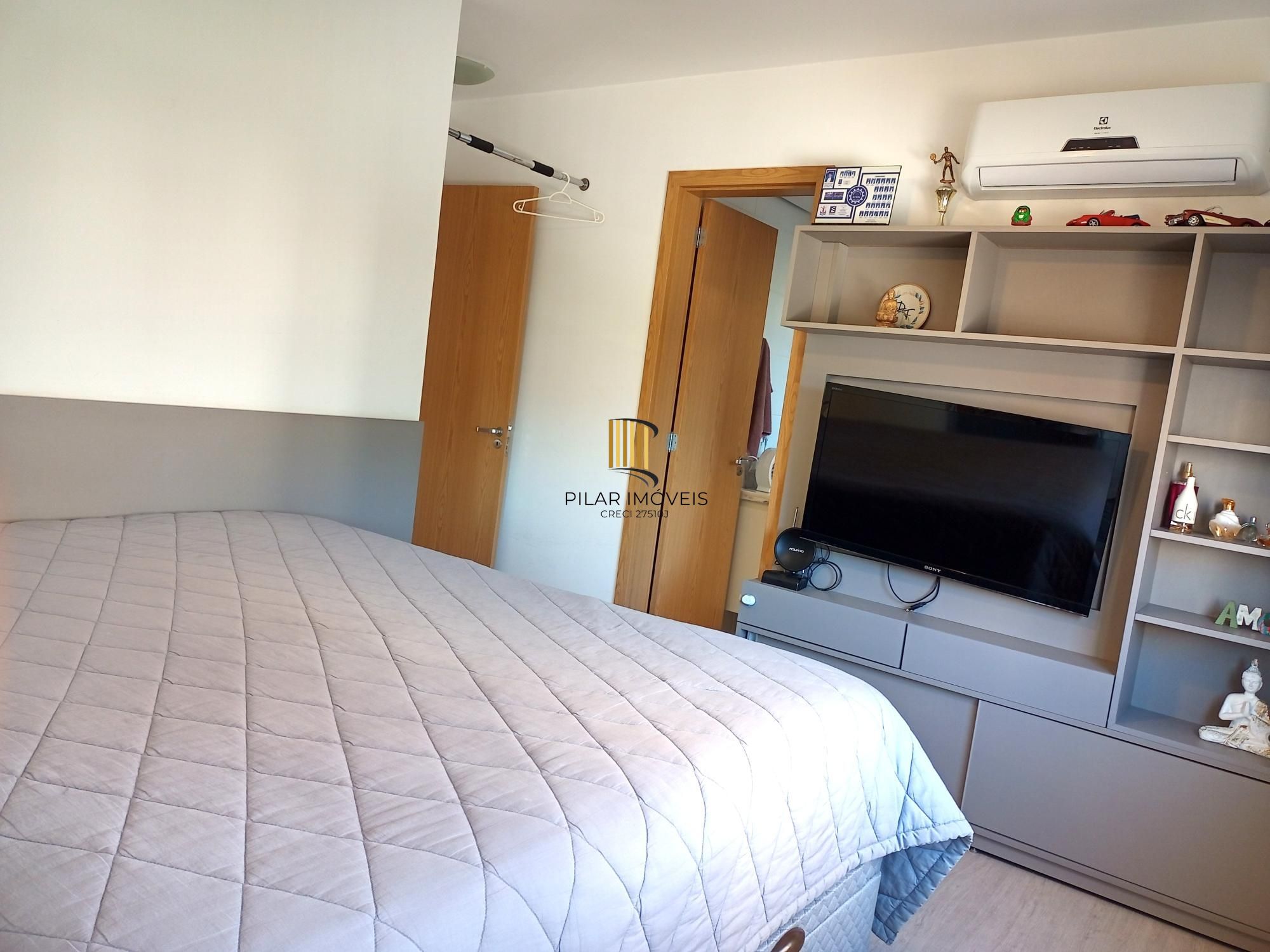 Apartamento 2 Dormitórios (1 Suíte), 64m², Churrasqueira, Vaga Coberta