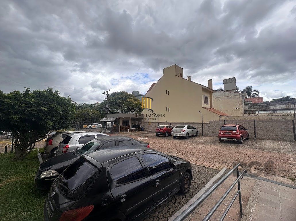 Apartamento a venda, dois dormitórios mobiliado no bairro Cristal.