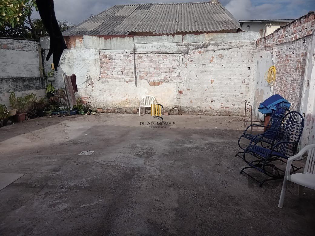 Casa 2 dormitórios no bairro Santa Rosa de Lima