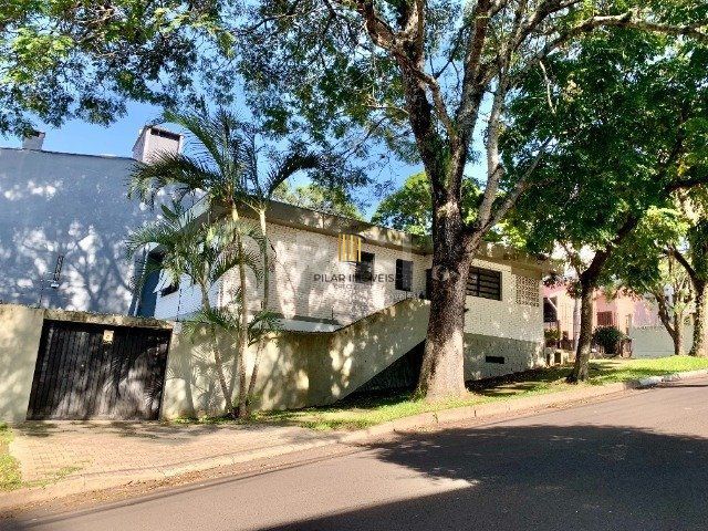 Casa de 3 dormitórios no bairro Bom Jesus