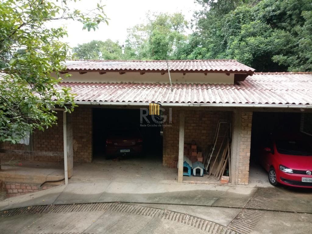 Sítio para Venda - 300m², 3 dormitórios, sendo 1 suites, 4 vagas - Krahe, Viamão