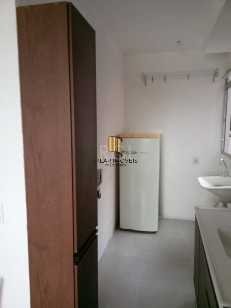 Apartamento para Venda - 40.29m², 2 dormitórios, 1 vaga - Hípica, Porto Alegre