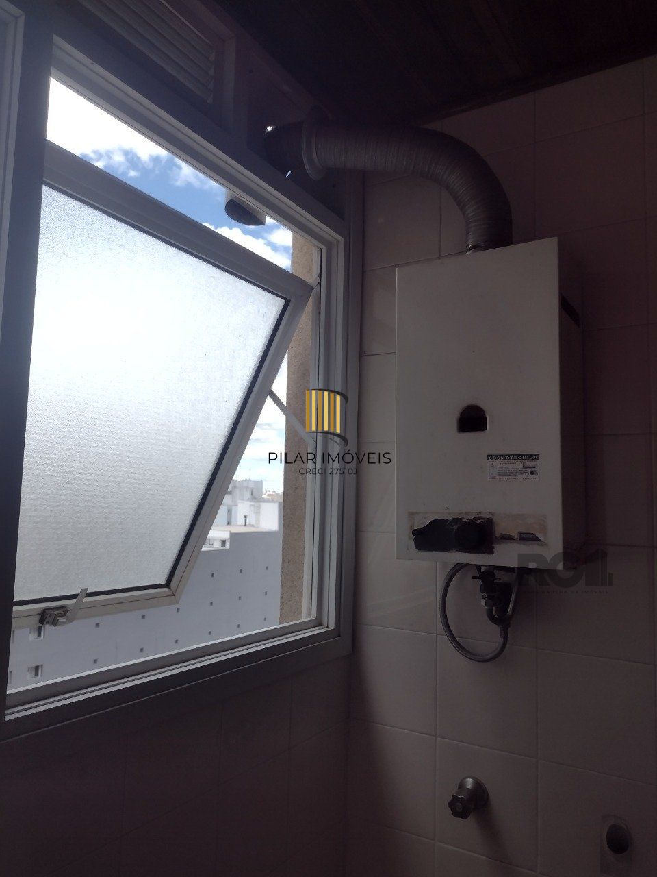Ótimo apartamento 01 dormitórios com 53,50 m² - com churRasqueira no CENTRO HISTÓRICO