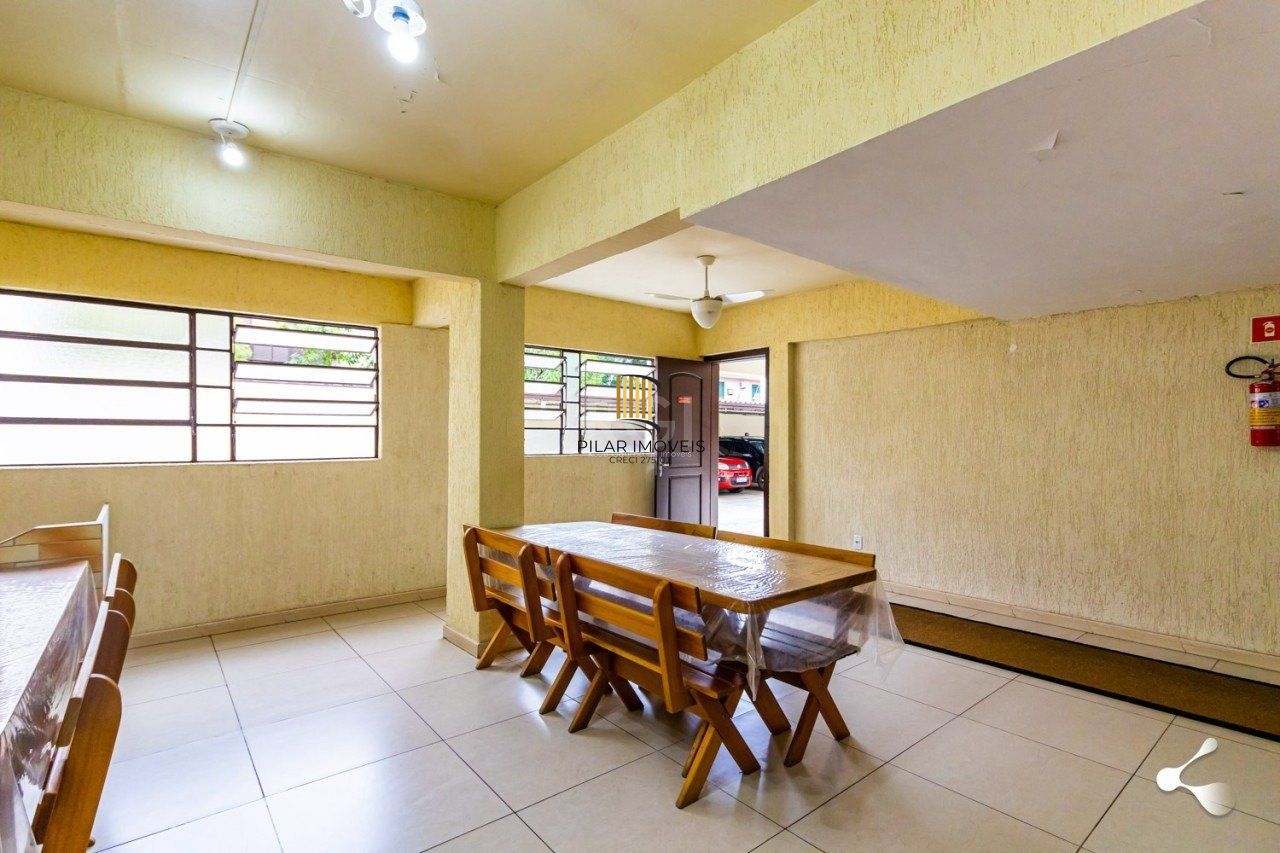 Apartamento 02 dormitórios No Bairro Tristeza em Porto Alegre/RS