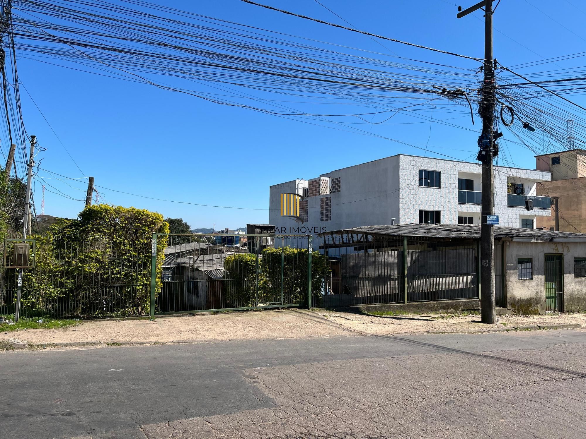 Terreno comercial com 720m2 à venda, bairro Lomba do Pinheiro, Porto Alegre, RS