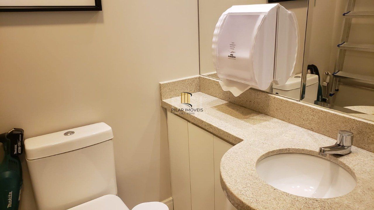Sala comercial com vista para o Guaíba no Getúlio Vargas Prime Office.