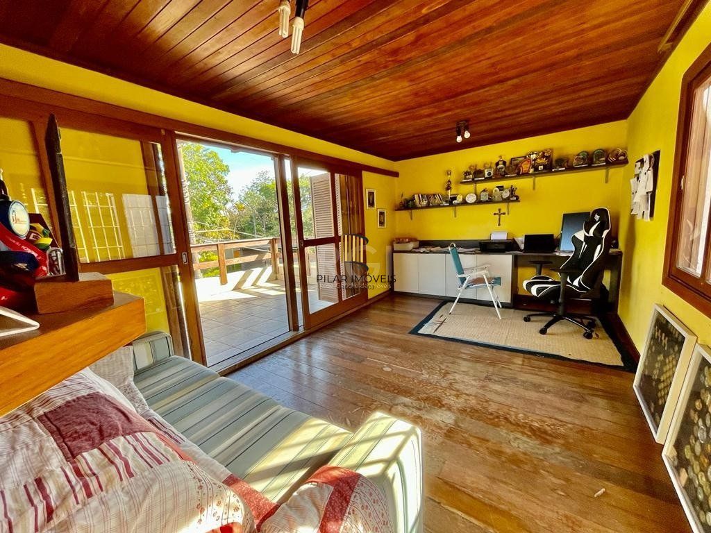 Casa Condominio para Venda - 187.9m², 4 dormitórios, sendo 1 suites, 2 vagas - Pedra Redonda, Porto Alegre