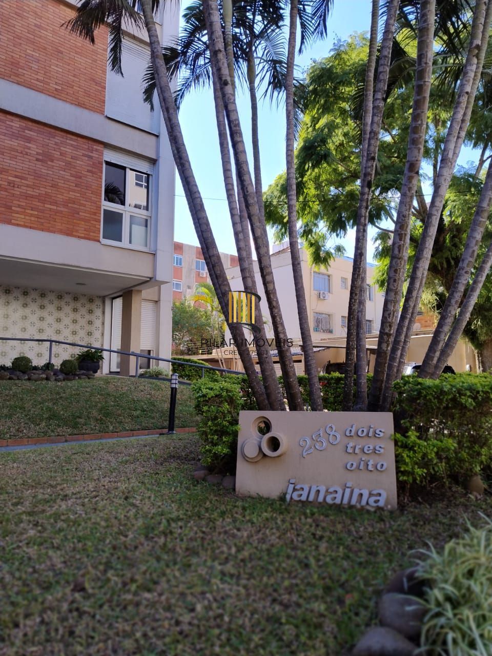 Apartamento Residencial de 2 Quartos em Menino Deus, Porto Alegre, RS