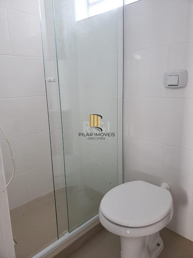 Apartamento JK , 28m², 1 dormitório, 1 vaga - Bom Jesus, uma quadra da Protásio, Porto Alegre/RS