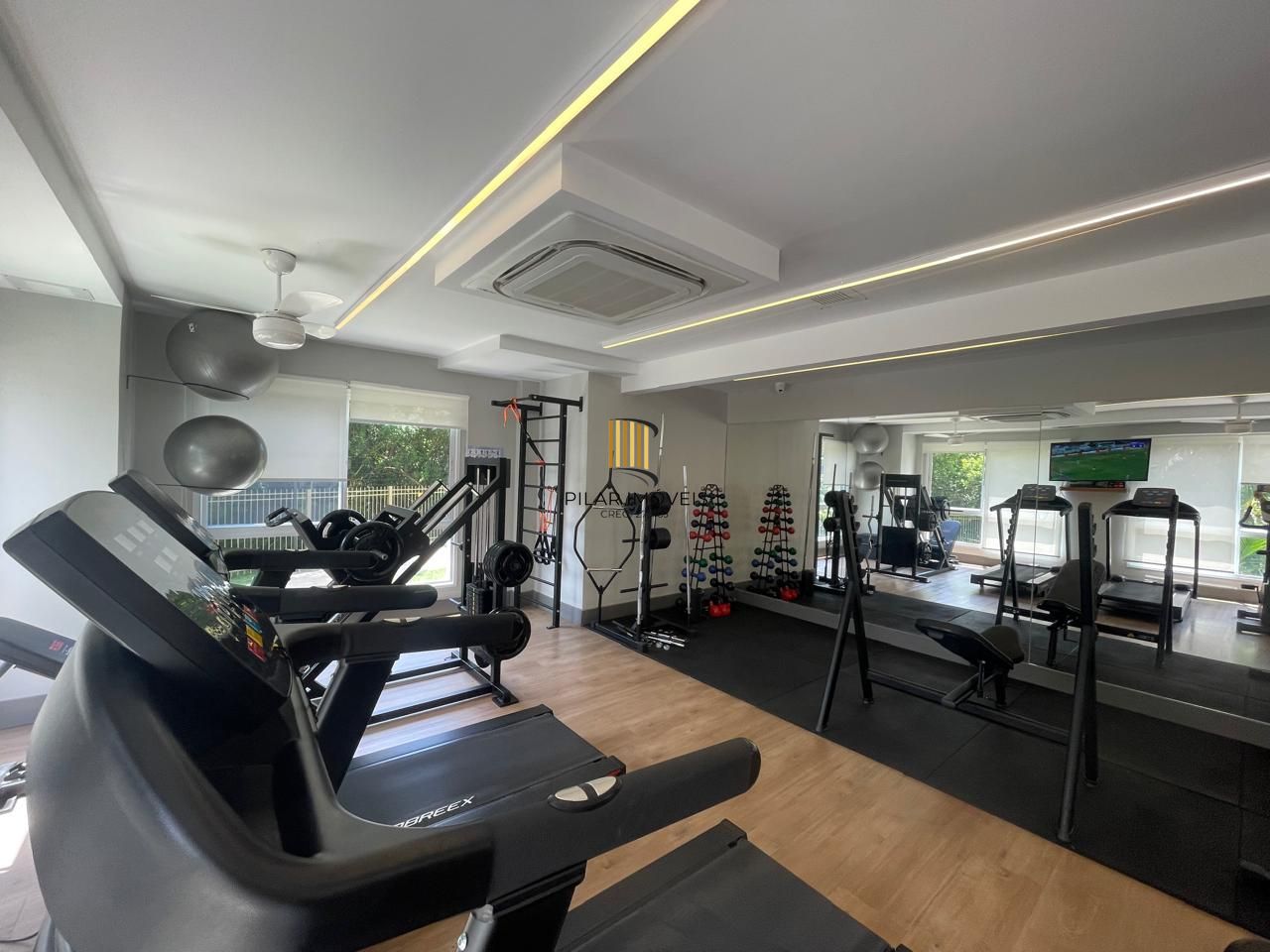 Impecável apartamento semimobiliado, 2 dormitórios, 2 banheiros e 1 vaga coberta