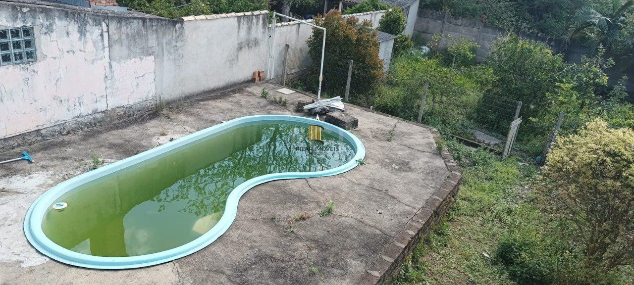Casa para Venda - 250m², 3 dormitórios, sendo 1 suites, 2 vagas - Vila Nova, Porto Alegre