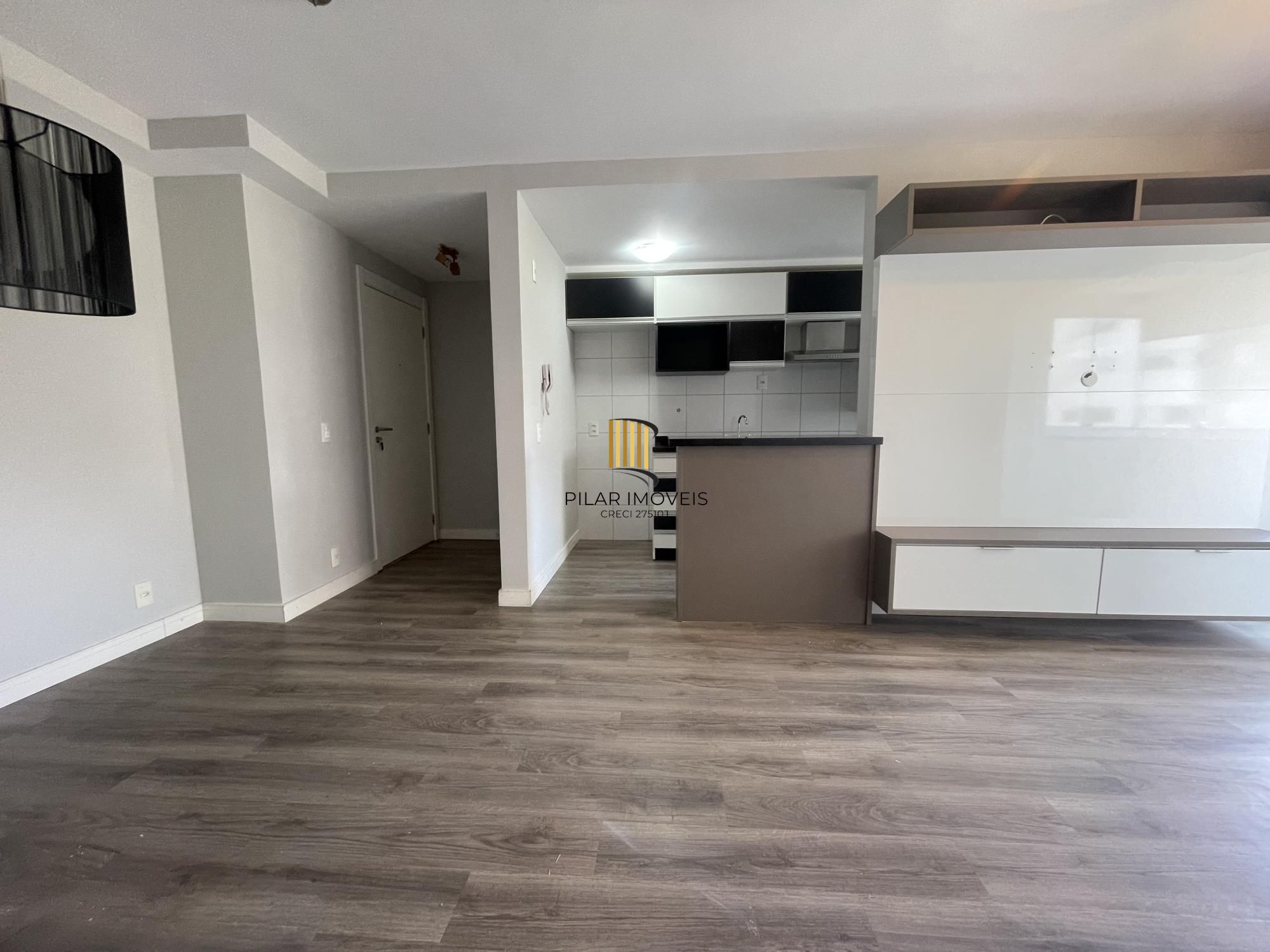 Impecável apartamento semimobiliado, 2 dormitórios, 2 banheiros e 1 vaga coberta