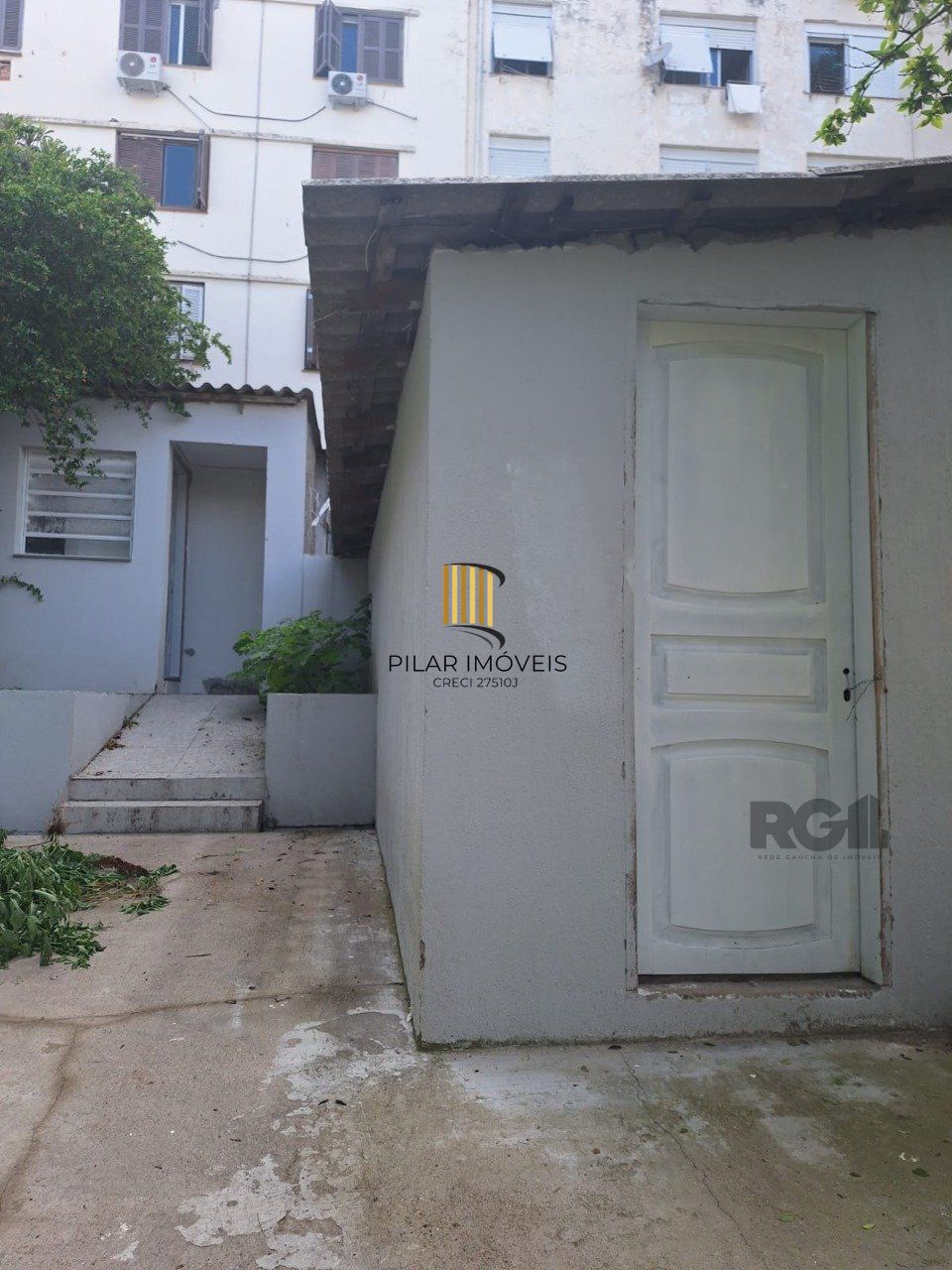 Casa 5 dormitórios no bairro Petrópolis