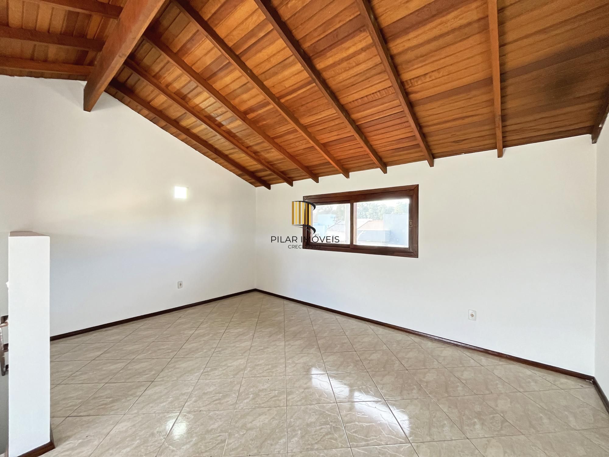 CASA 3 DORMITÓRIOS, SUÍTE, BAIRRO HIPICA, JARDINS DO PRADO EM PORTO ALEGRE-RS